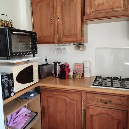 Apartment Calme Et Ensoleille Dans Maison De Villejuif